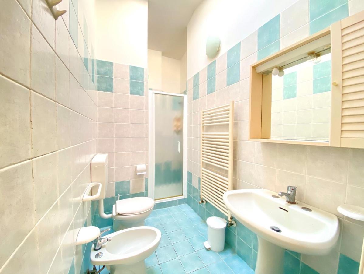 Appartamenti Adriana Carraro Immobiliare - Family Apartments Lido di Jesolo Exteriör bild